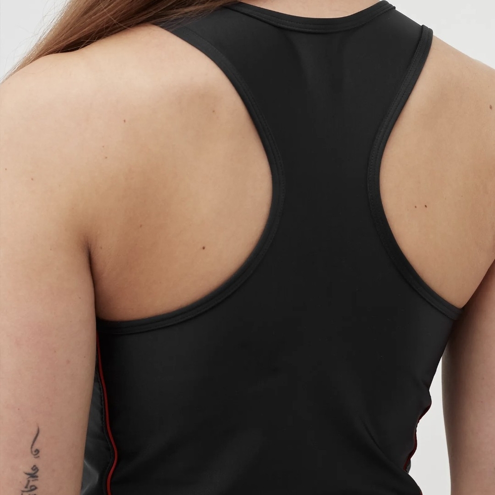 The Jordan Essentials Crop Top - Picture 2 of 5
